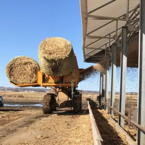 7200-LMH Bale Processor with 3 bales